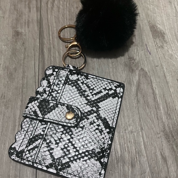 Snake Skin ID Wallet Keychain with Poof Ball - Picture 2 of 2
